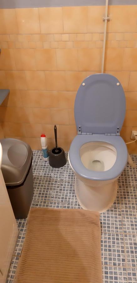 Chez Josie, Gîte et jardin privé, indépendant, calme, parking gratuit, Francheville  Extérieur photo