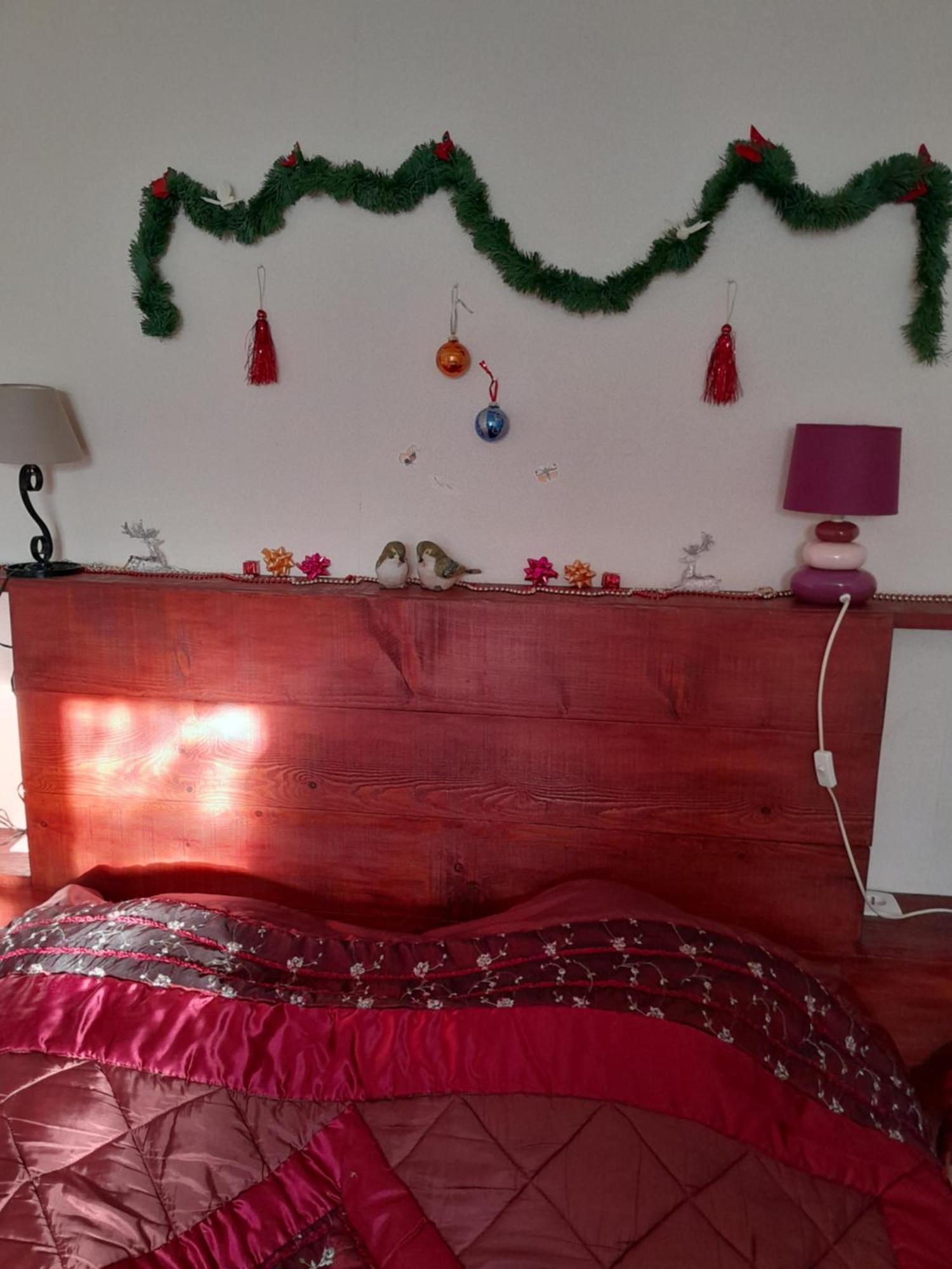 Chez Josie, Gîte et jardin privé, indépendant, calme, parking gratuit, Francheville  Extérieur photo